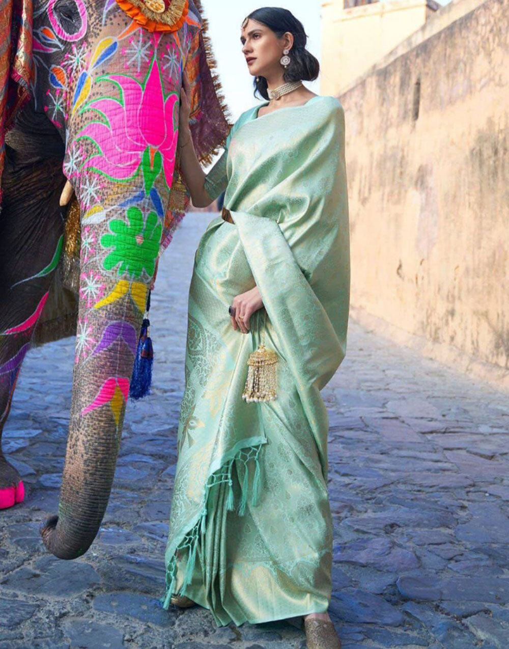 Seafoam Green Soft Lichi Silk Saree With Tasseles On Pallu