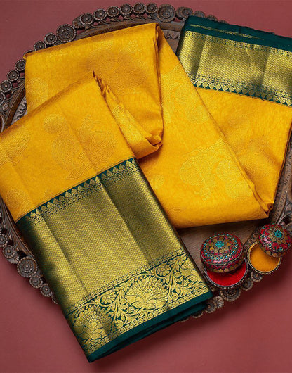 Yellow Soft Lichi Silk Saree With Rich Pallu