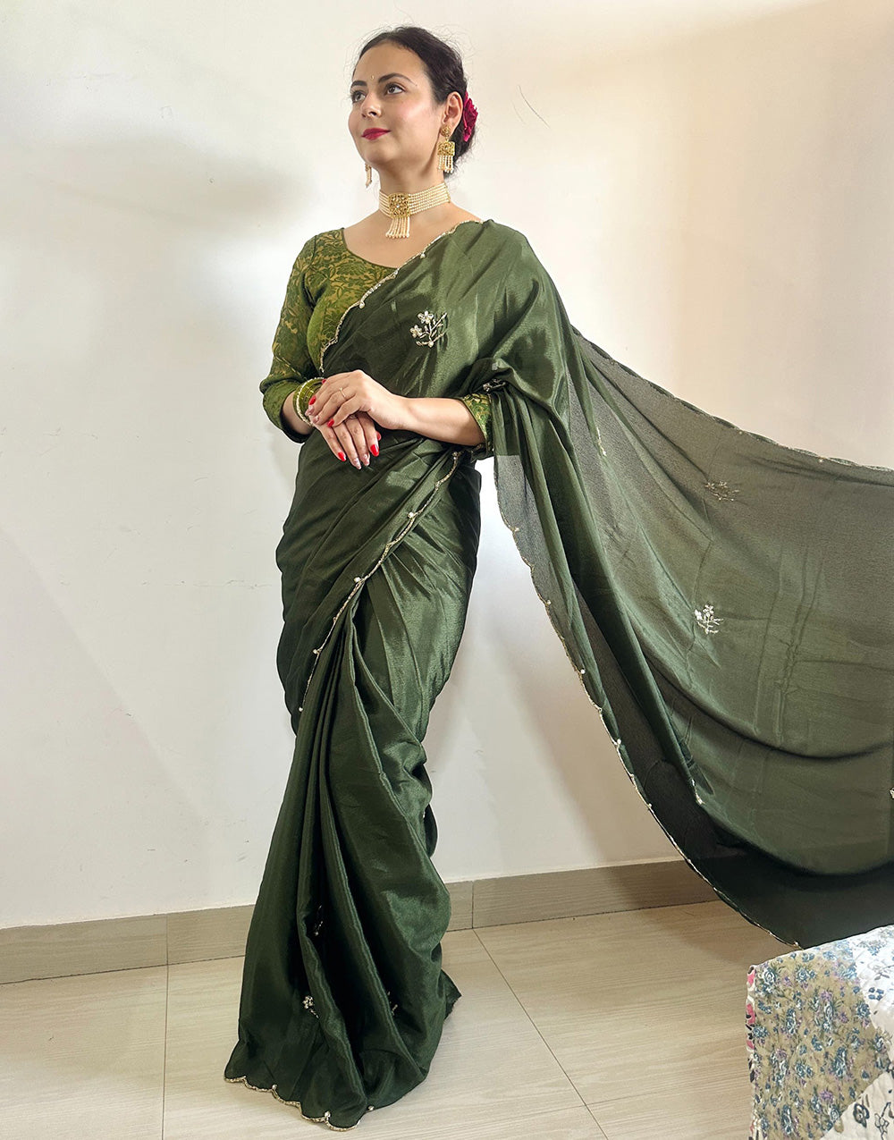 Green Soft Chinnon Saree With Handwork & Flower Design Work