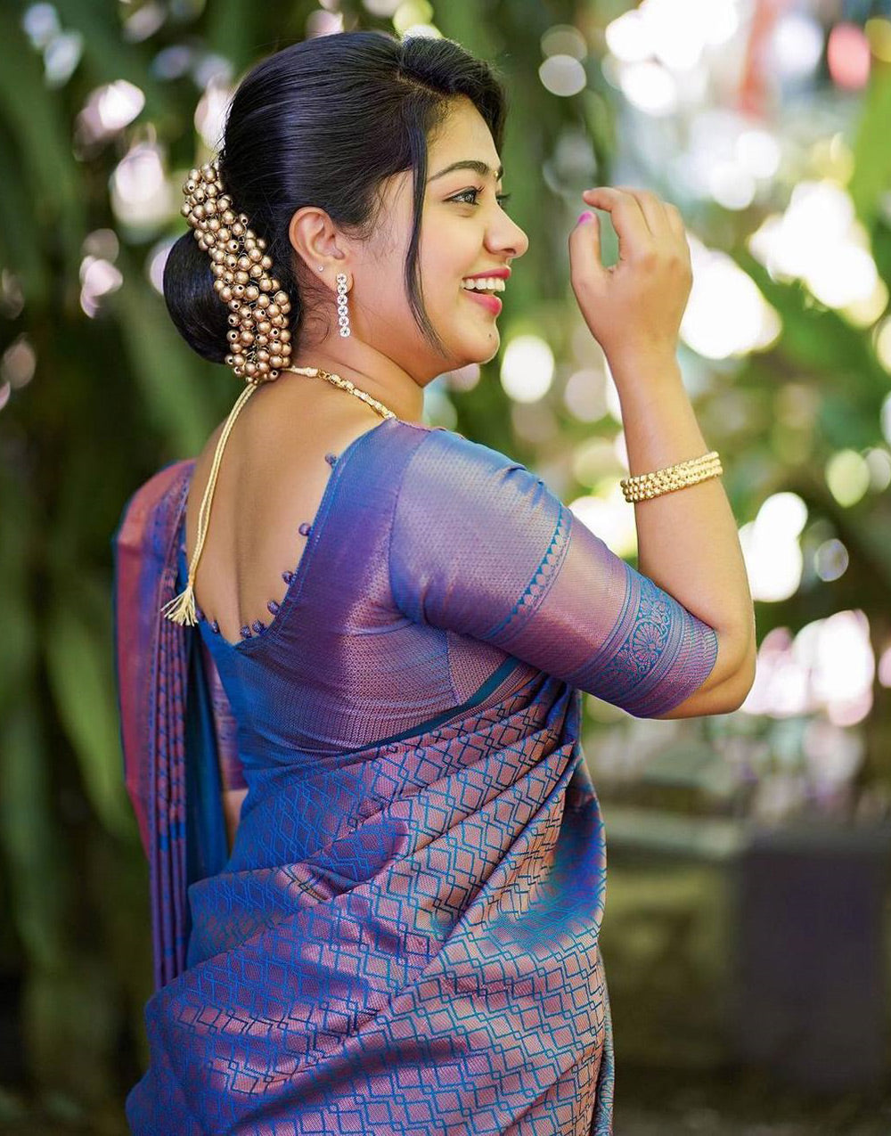 Blue Soft Silk Saree With Zari Weaving Work