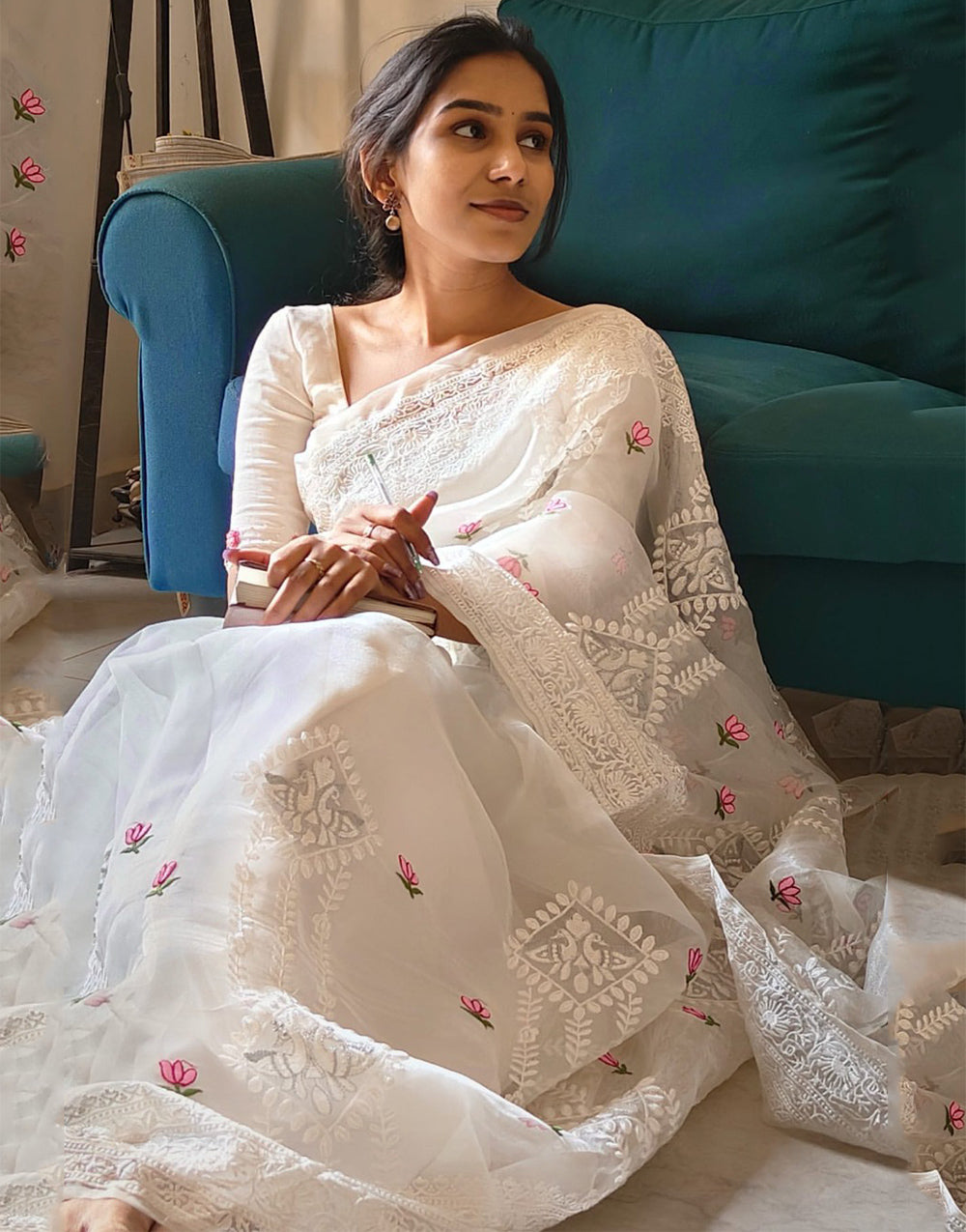Off White Organza Saree With Embroidery Work