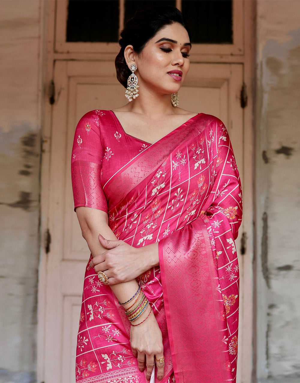 Dark Hot Pink Silk Saree With Digital Printed Work