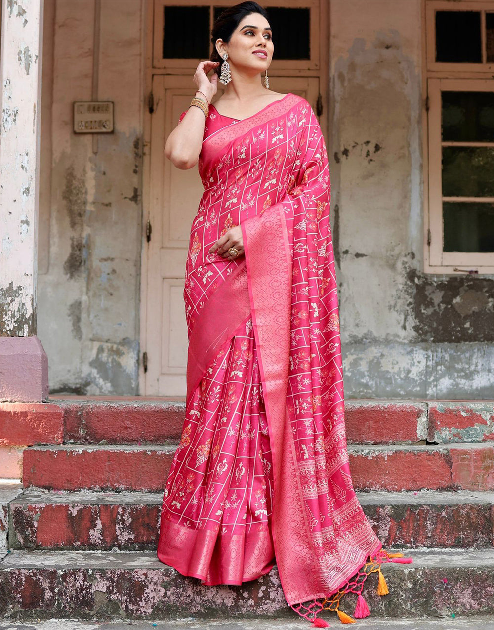 Dark Hot Pink Silk Saree With Digital Printed Work