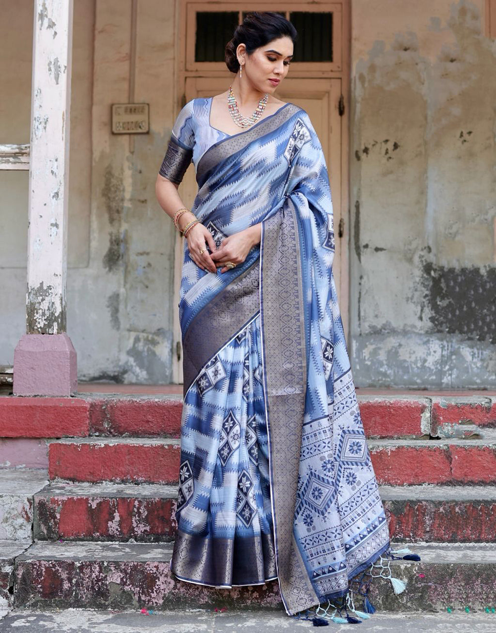 Blue Silk Saree With Digital Printed Work