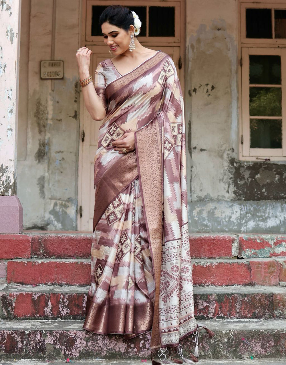Brown Silk Saree With Digital Printed Work