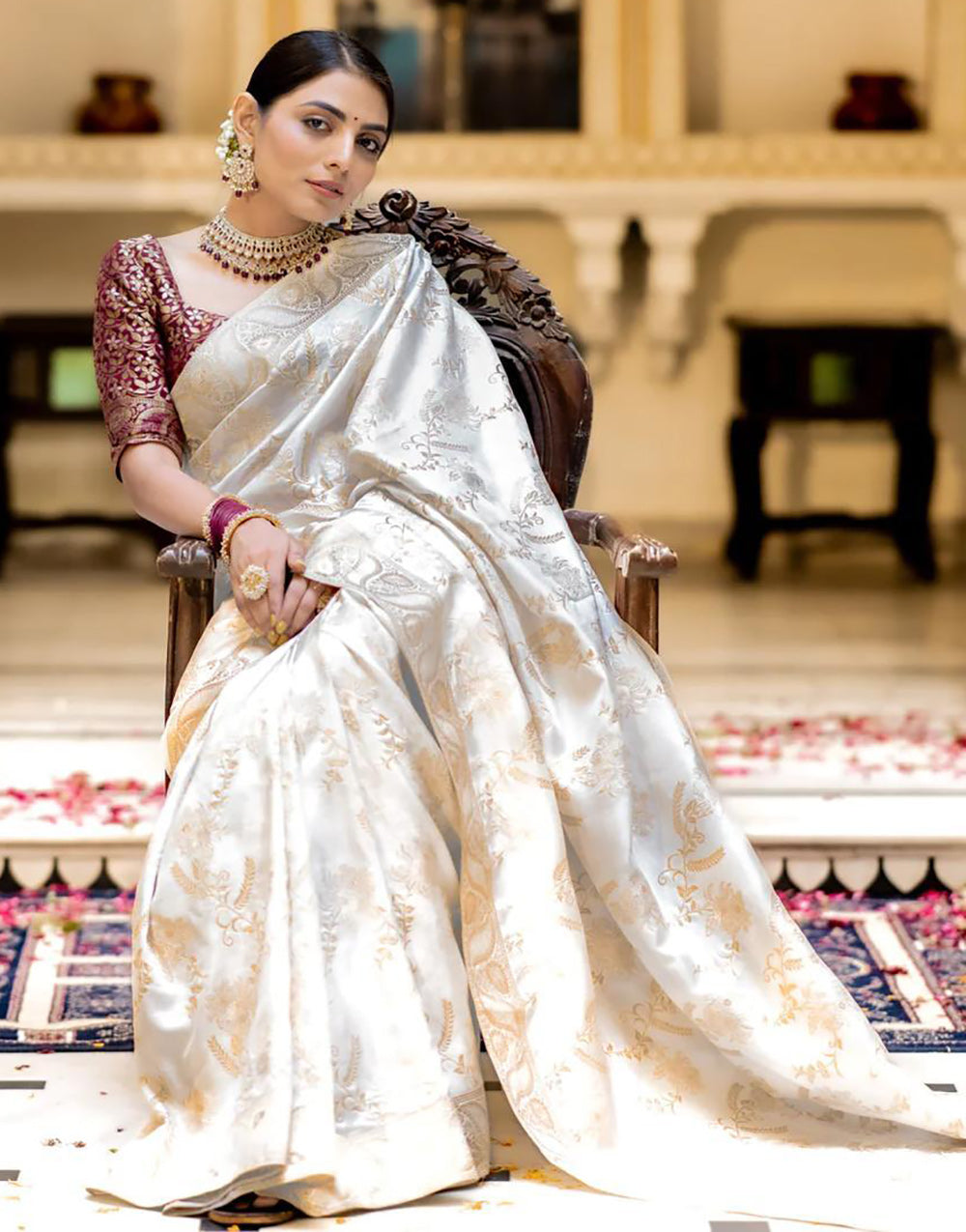 White Banarasi Silk Saree With Zari Weaving Work