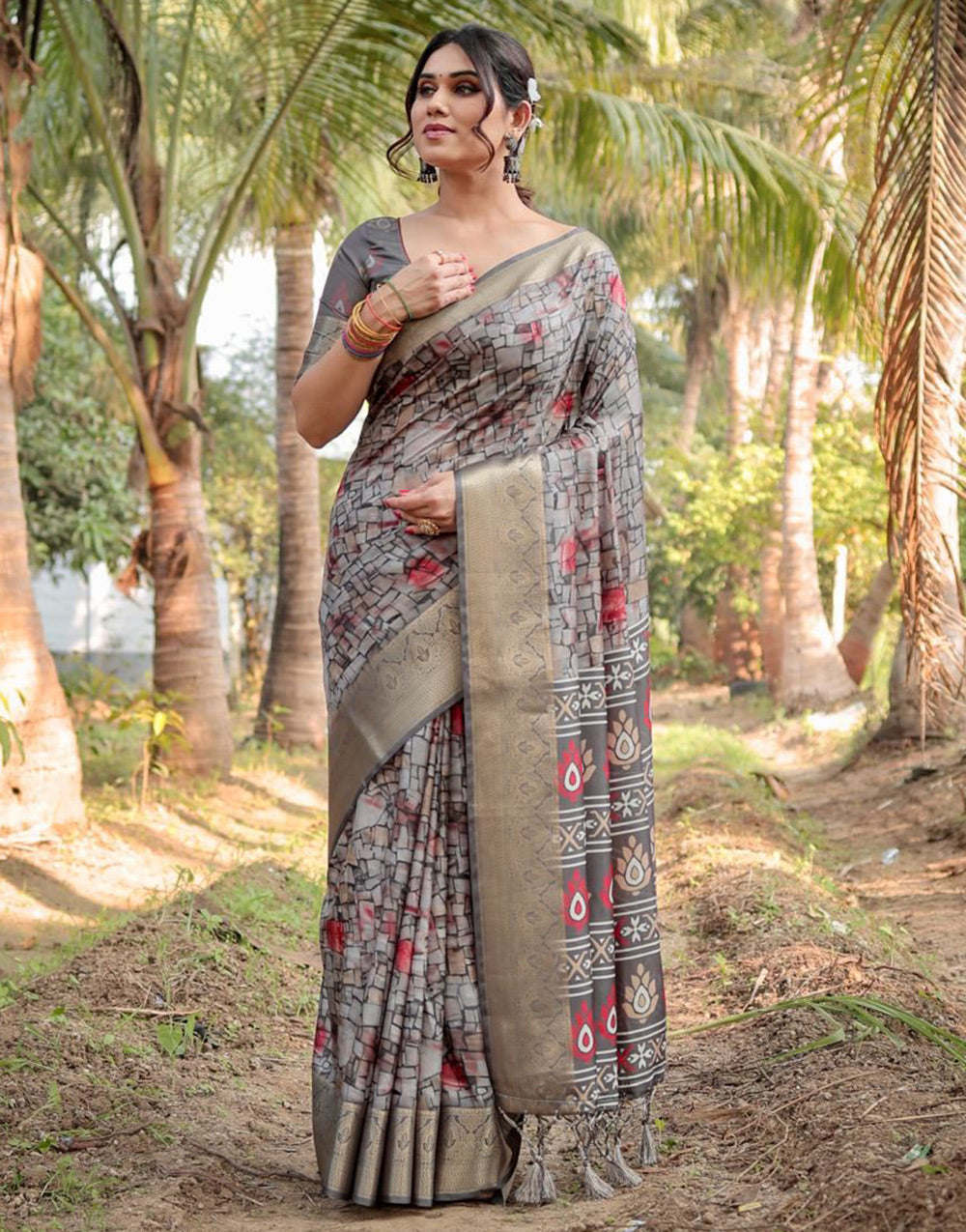 Fossil Gray Silk Saree With Printed & Weaving Border