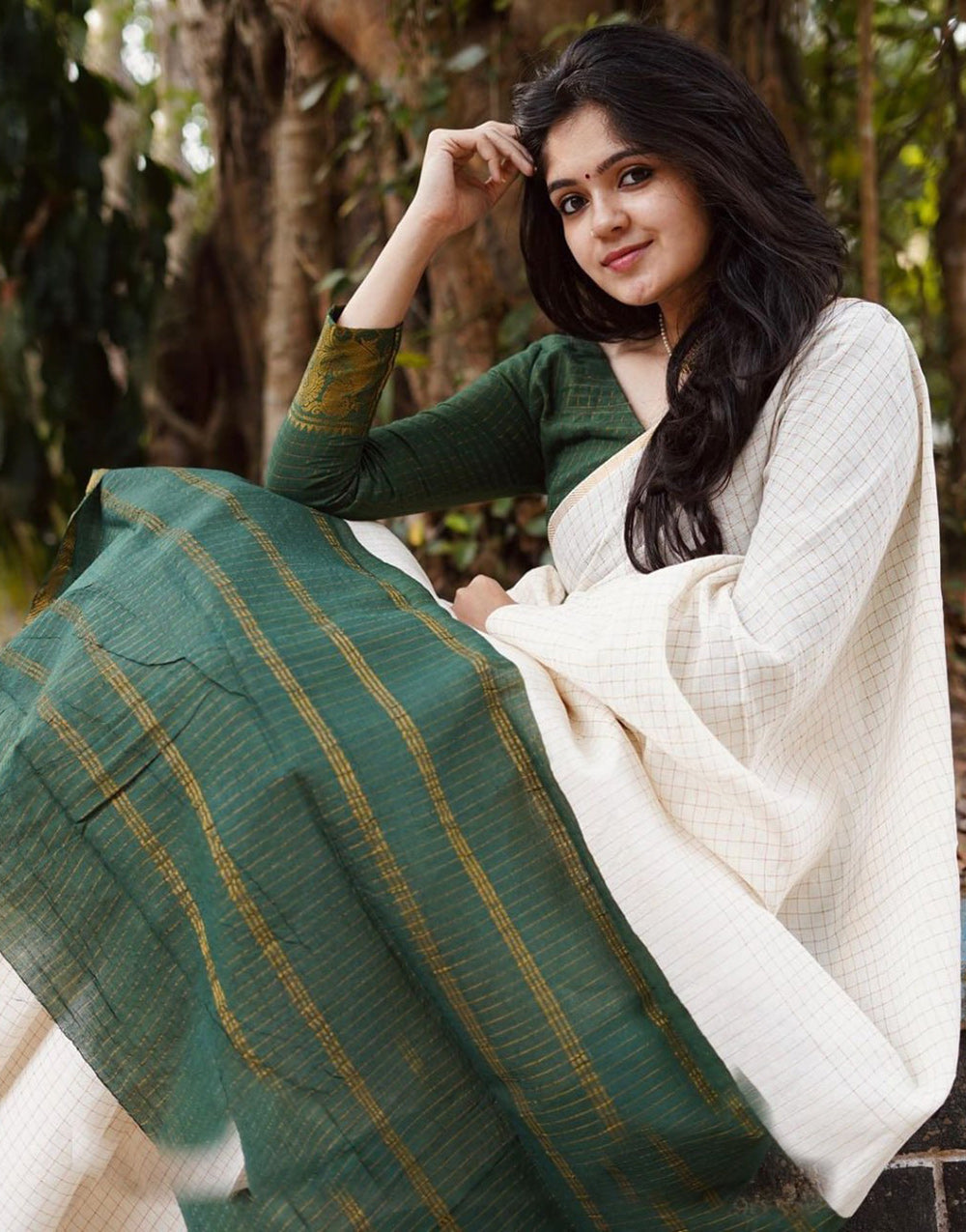 White & Dark Green Silk Saree With Weaving Work