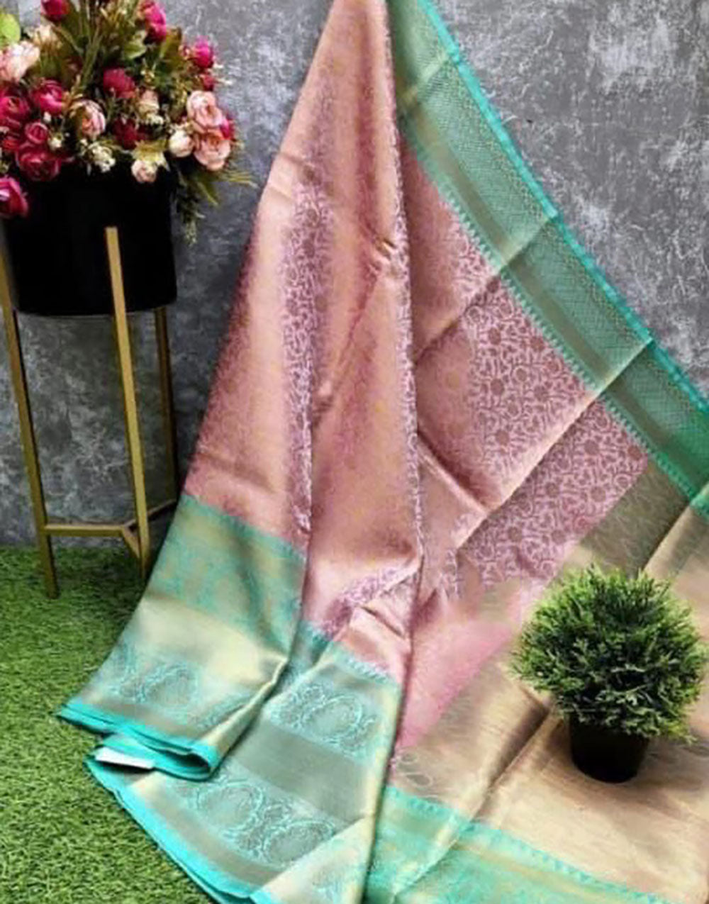 Puce Pink Soft Lichi Silk Saree With Zari Weaving Work