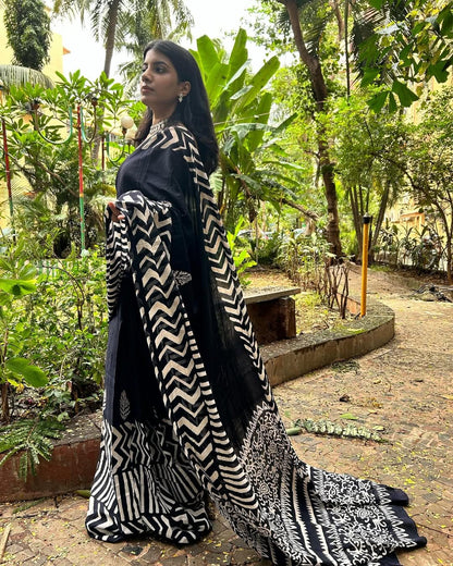 Black Colour Mul Cotton Ready To Wear Saree With Pocket