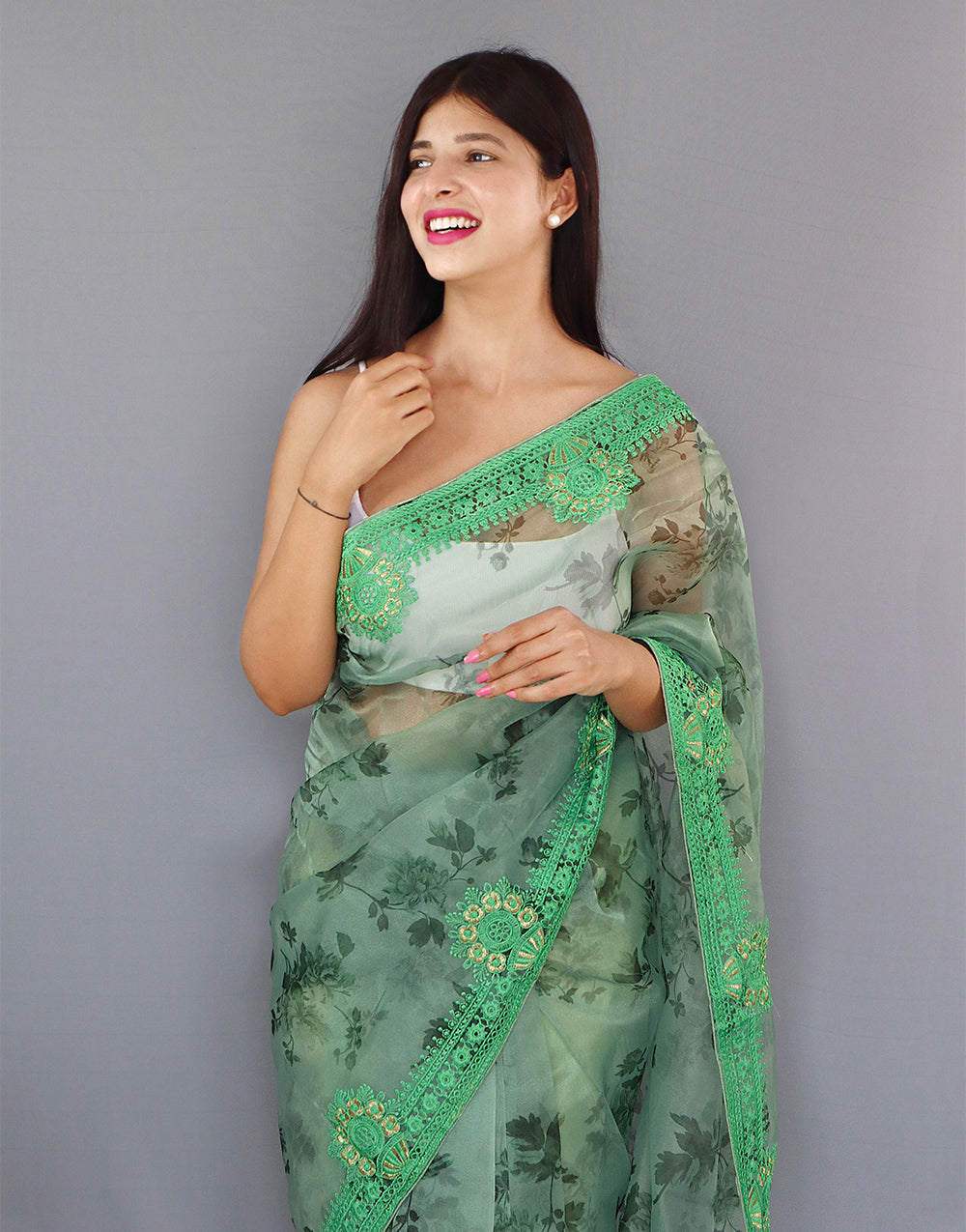 Green Organza Saree With Printed & Embroidery Work Border