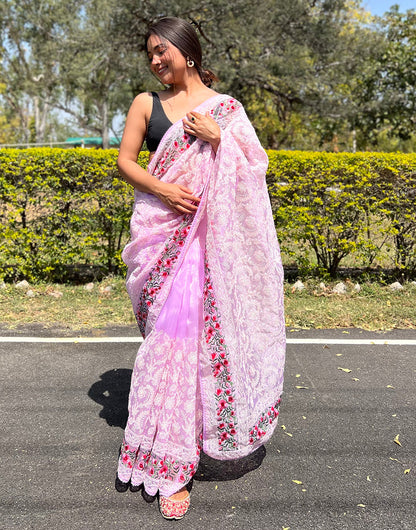 Baby Pink Georgette Saree With Thread Embroidery Work