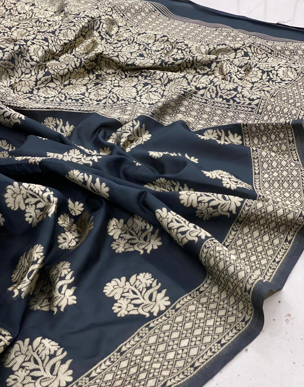 Black Soft Lichi Silk Saree With Zari Weaving Work