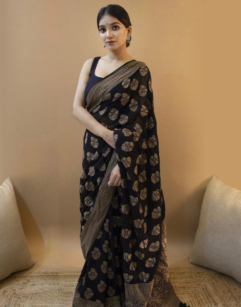 Black Soft Lichi Silk Saree With Zari Weaving Work