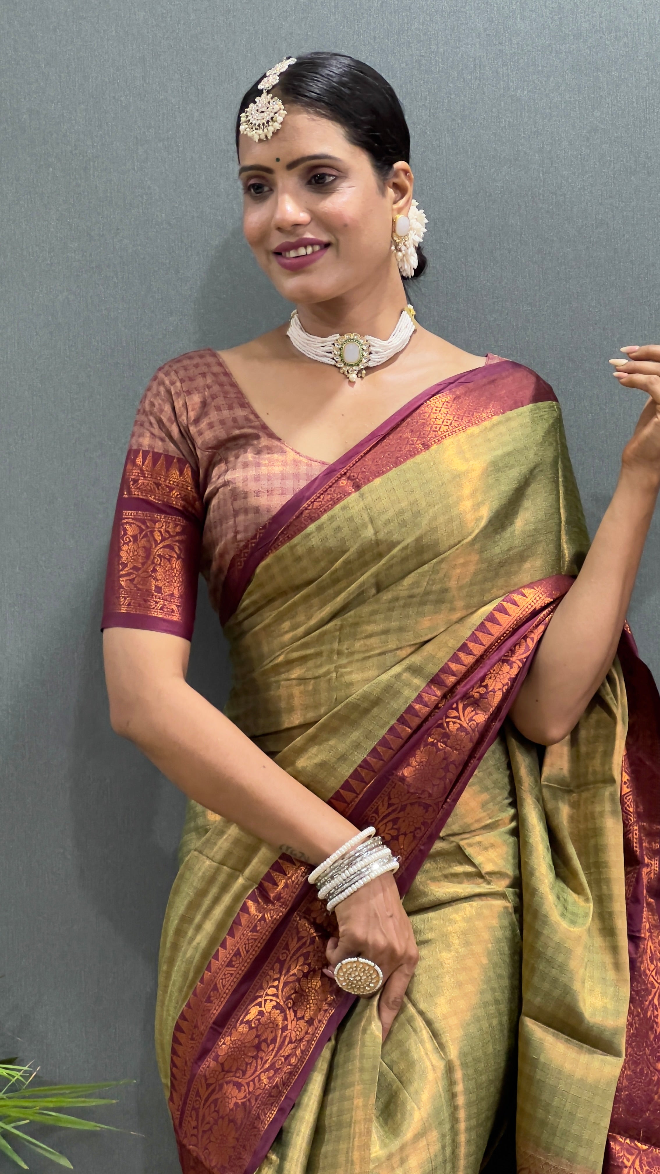 READY TO WEAR SAREE IN JUST 1. MIN