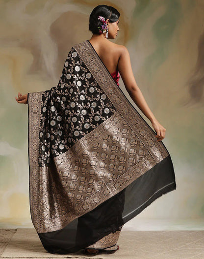 Black Banarasi Silk Saree With Zari Weaving Work