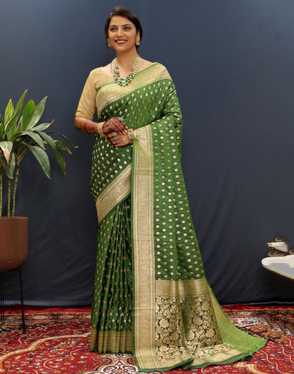 Fern Green Silk Saree With Zari Weaving Work