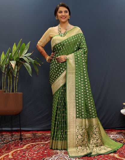 Fern Green Silk Saree With Zari Weaving Work