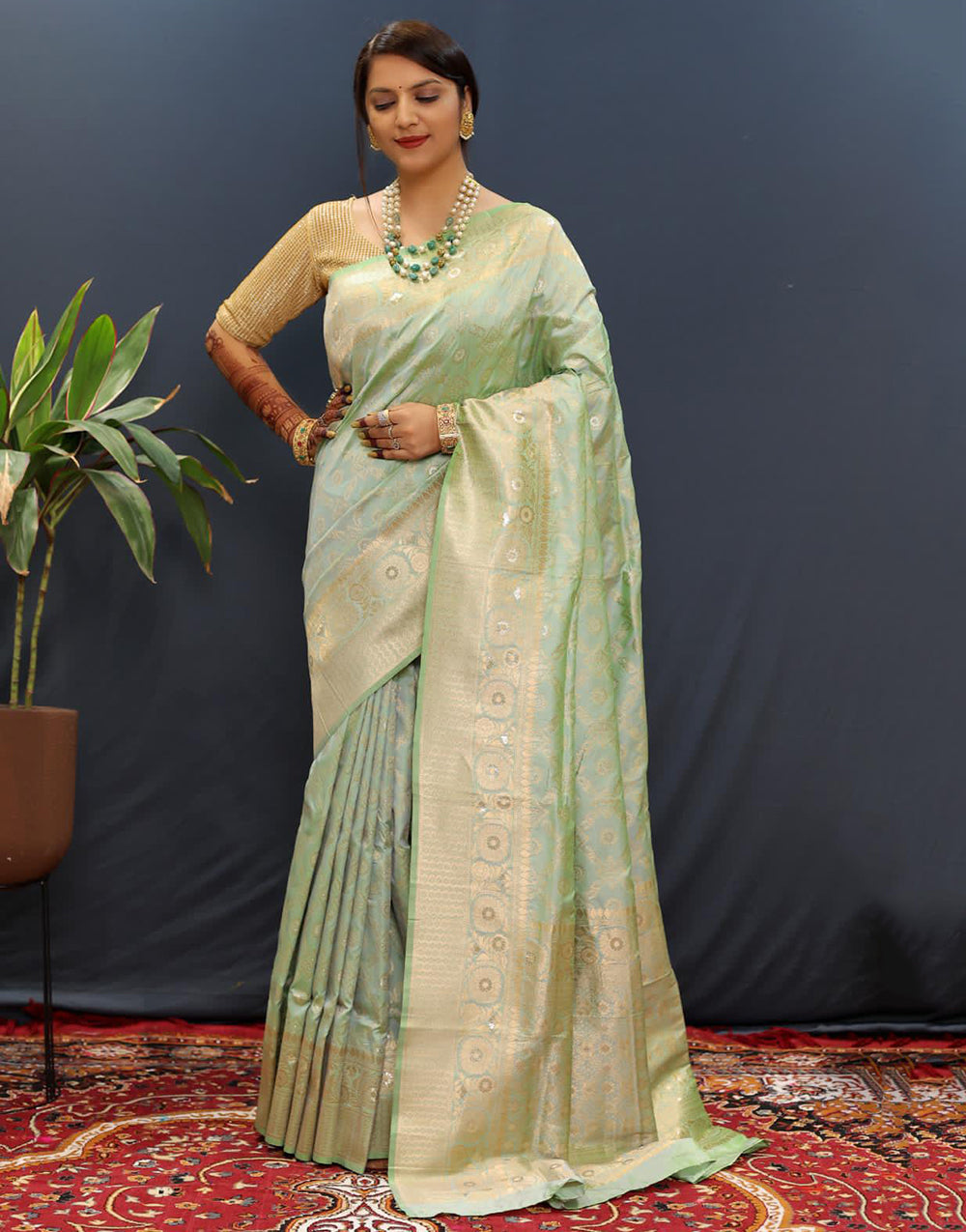 Mint Green Silk Handloom Saree With Zari Weaving Work