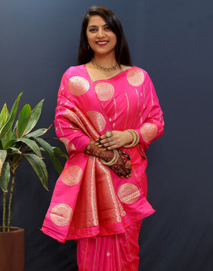 Pink Handloom Silk Saree With Zari Weaving Work