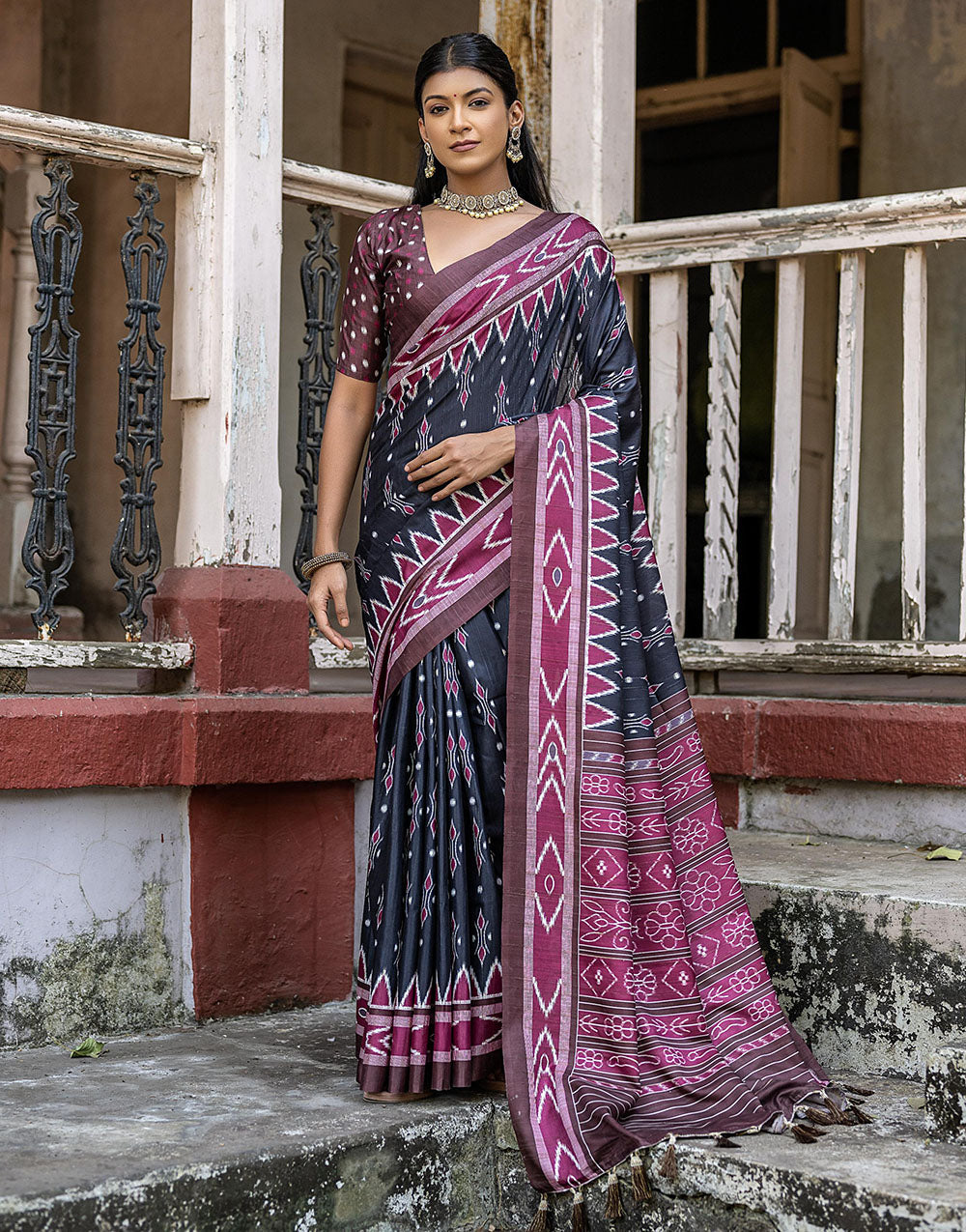 Black Soft Tussar Silk Saree With Ikkat Printed Work