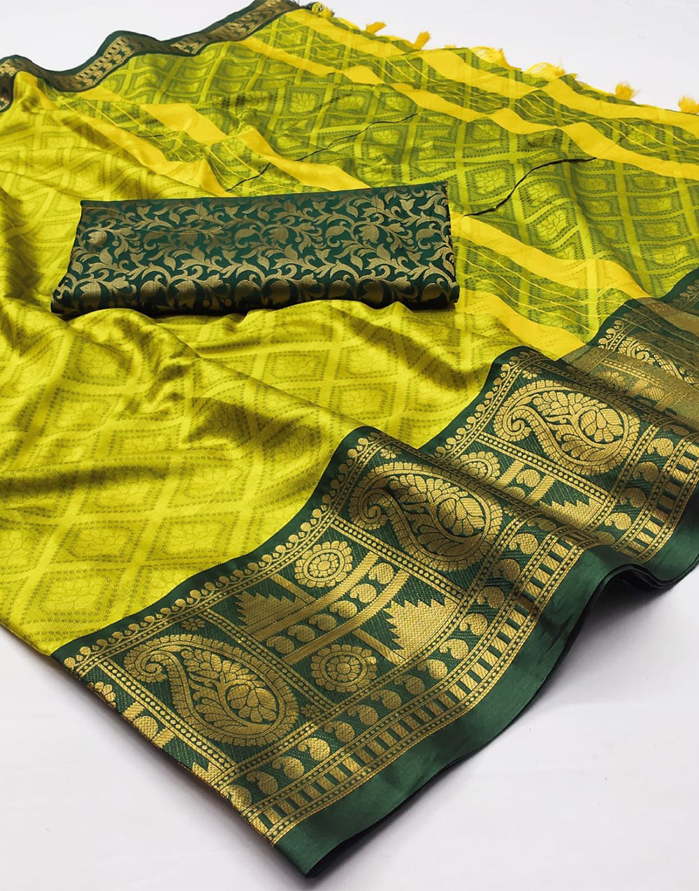 Yellow Green Silk Saree With Weaving Work