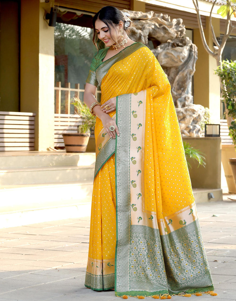 Yellow Banarasi Silk Saree With Zari Weaving Work