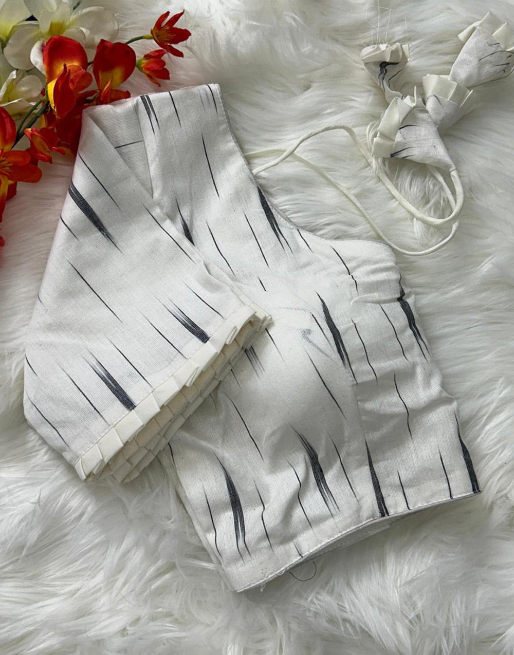 White Cotton With Printed Blouse