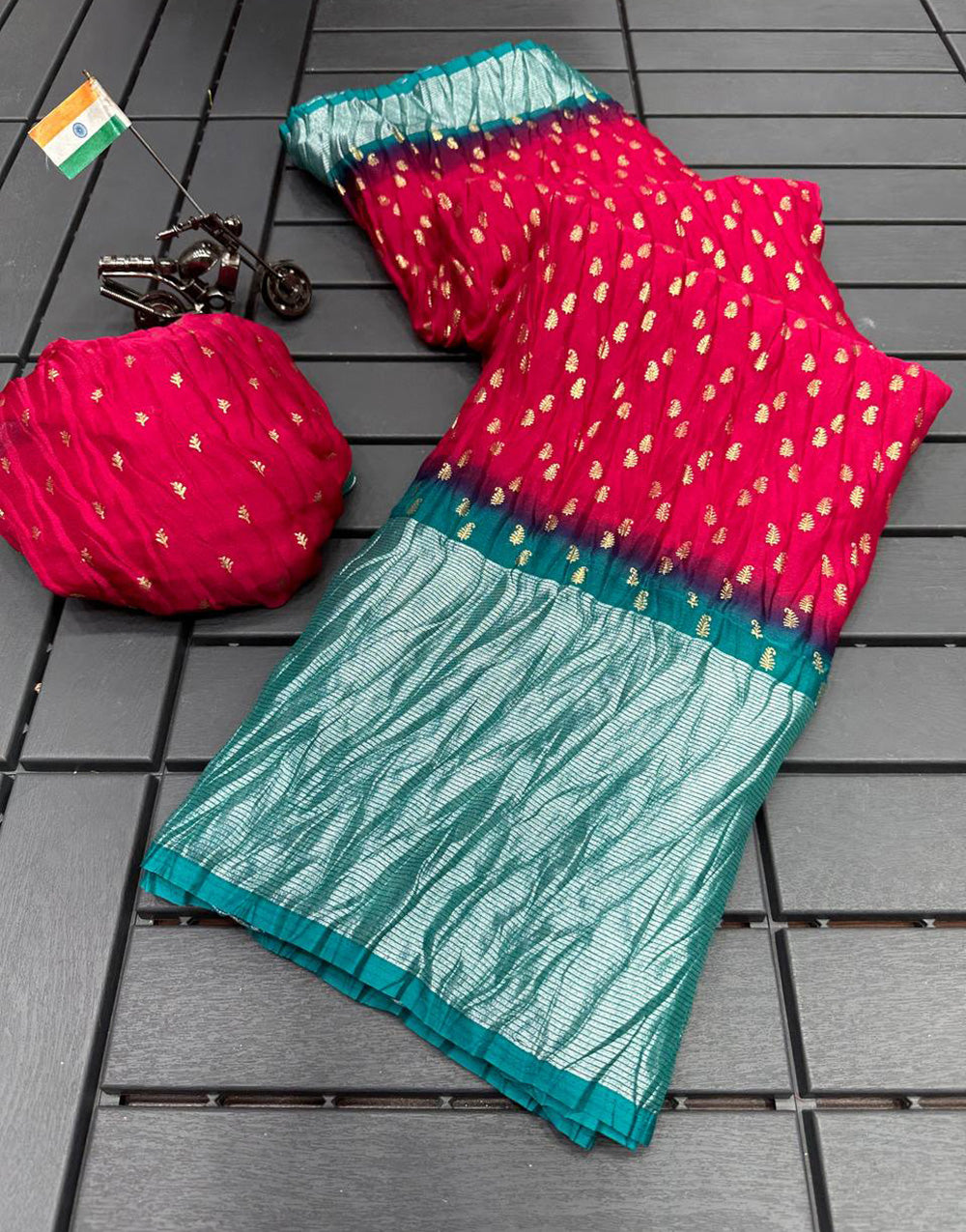 Dark Pink & Rama Blue Chiffon Crush Saree With Zari Weaving Work