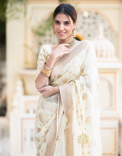 Off White Cotton Saree With Weaving Work