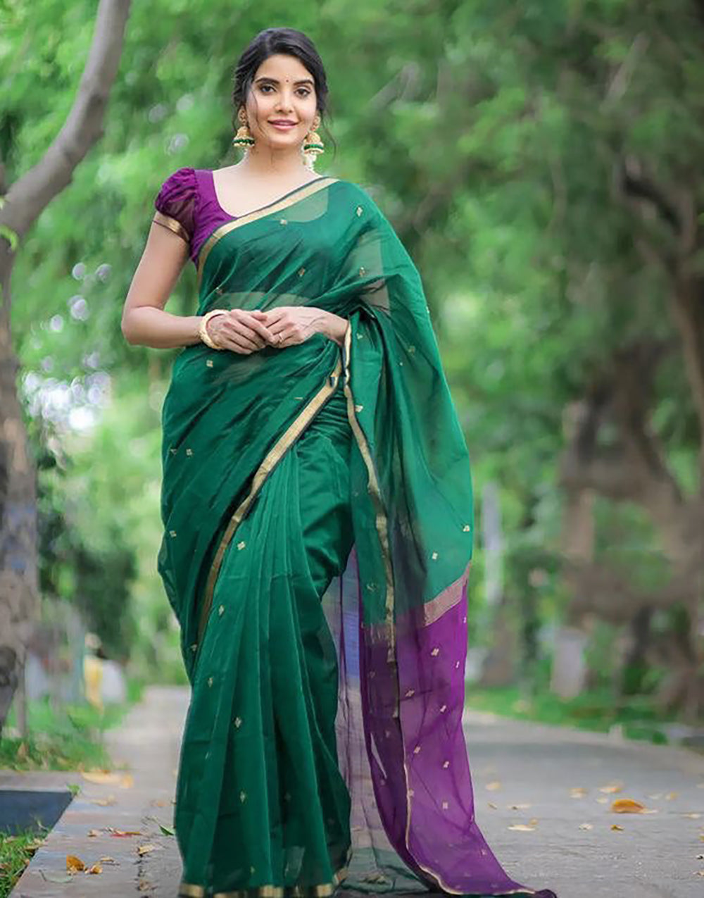 Green & Purple Soft Cotton Saree With Golden Zari Weaving
