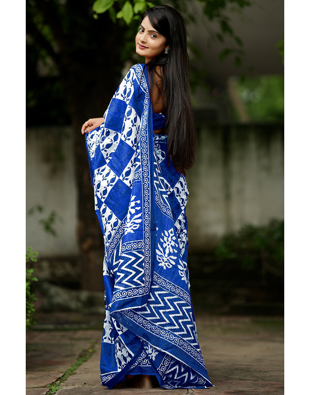 Cobalt Blue Soft Mulmul Cotton Saree With Block Printed Work