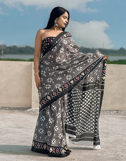 Fossil Grey Pure Soft Cotton Saree With Block Printed Work