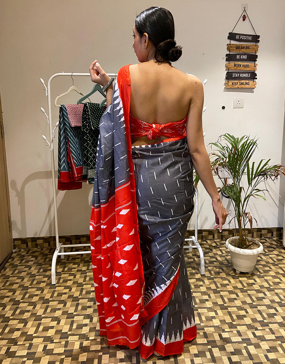 Lead Gray & Red Soft Mulmul Cotton Saree With Printed Work