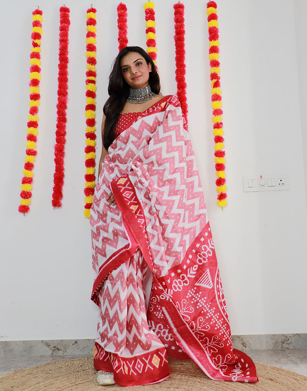 White & Red Pure Soft Mulmul Cotton Saree With Printed Work