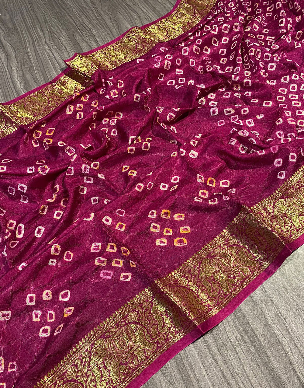 Magenta Hand Bandhej Bandhani Saree With Waving Work