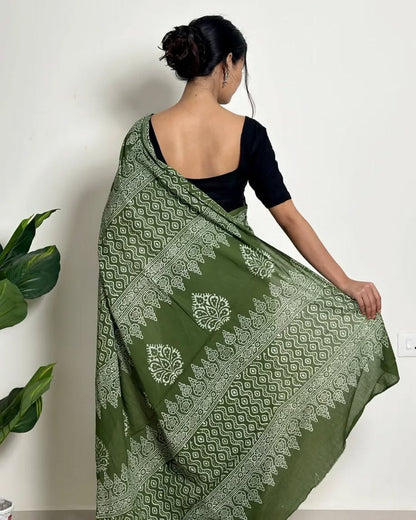 Green Mul Cotton Ready To Wear Saree With Pocket