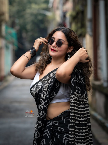 Black Mul Cotton Ready To Wear Saree With Pocket