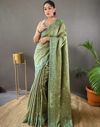 Green Silk Saree With Embroidery Work