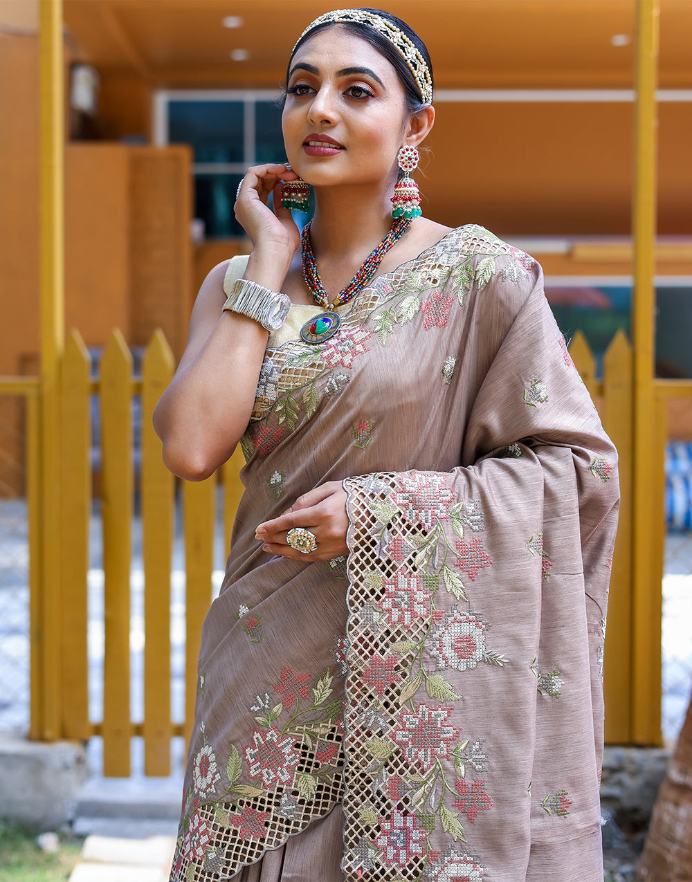 Crepe Pink Silk Saree With Embroidery Work