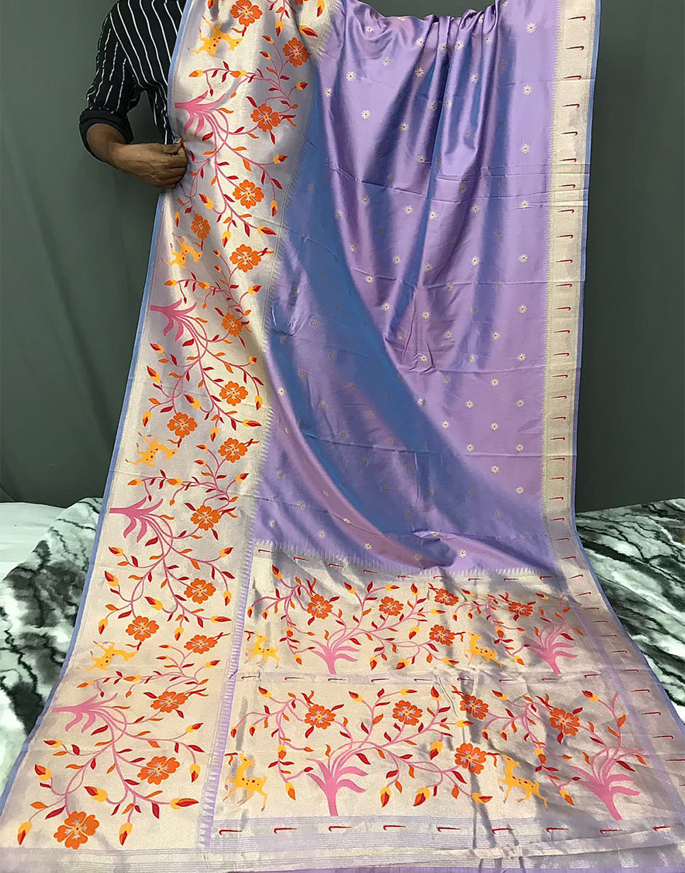 Levender Paithani Silk Saree With Zari Weaving Work