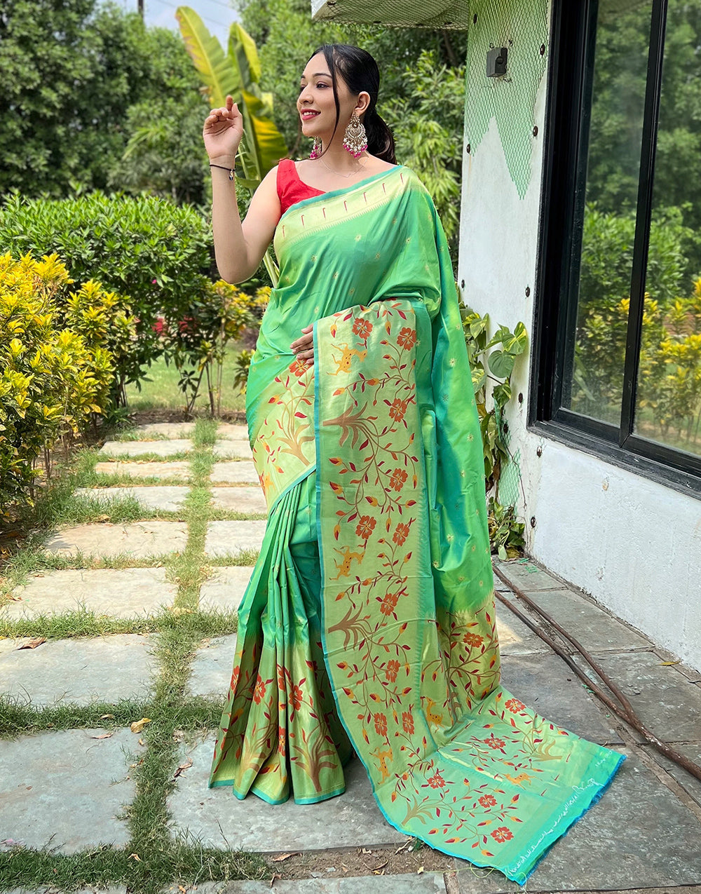 Green Paithani Silk Saree With Weaving Work