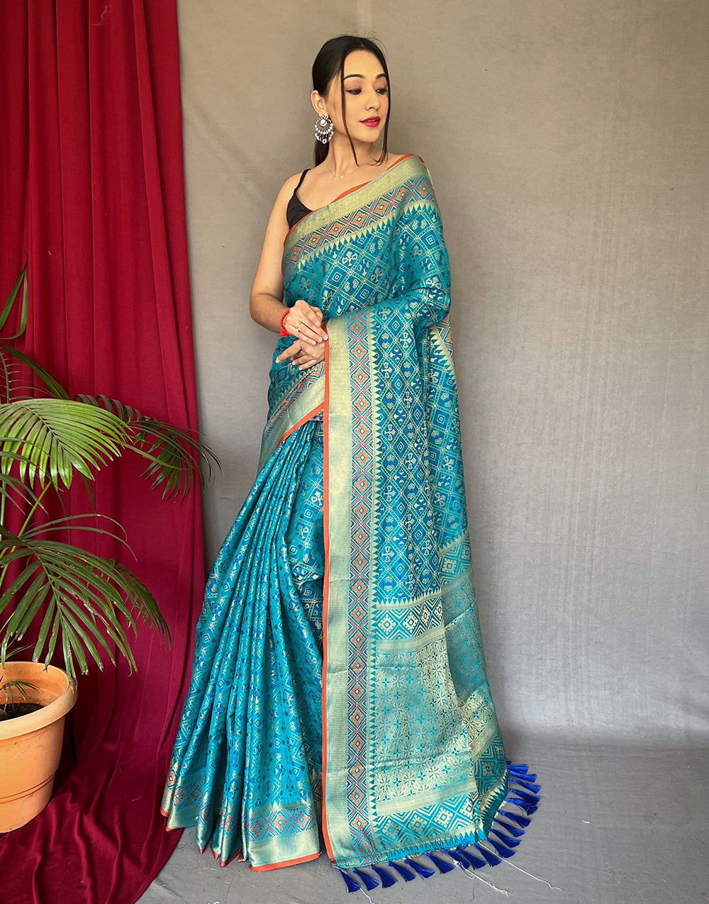 Pacific Blue Patola Silk Saree With Weaving Work