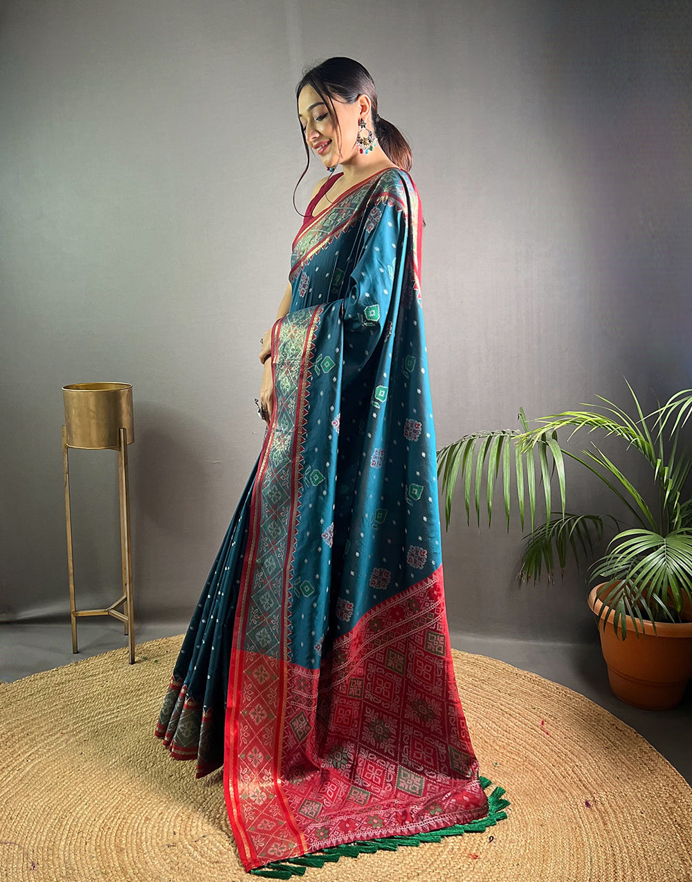 Star Command Blue Patola Silk Saree With Weaving Work