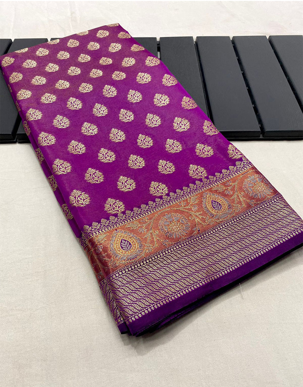 Purple Soft Silk Saree With Zari Weaving Work