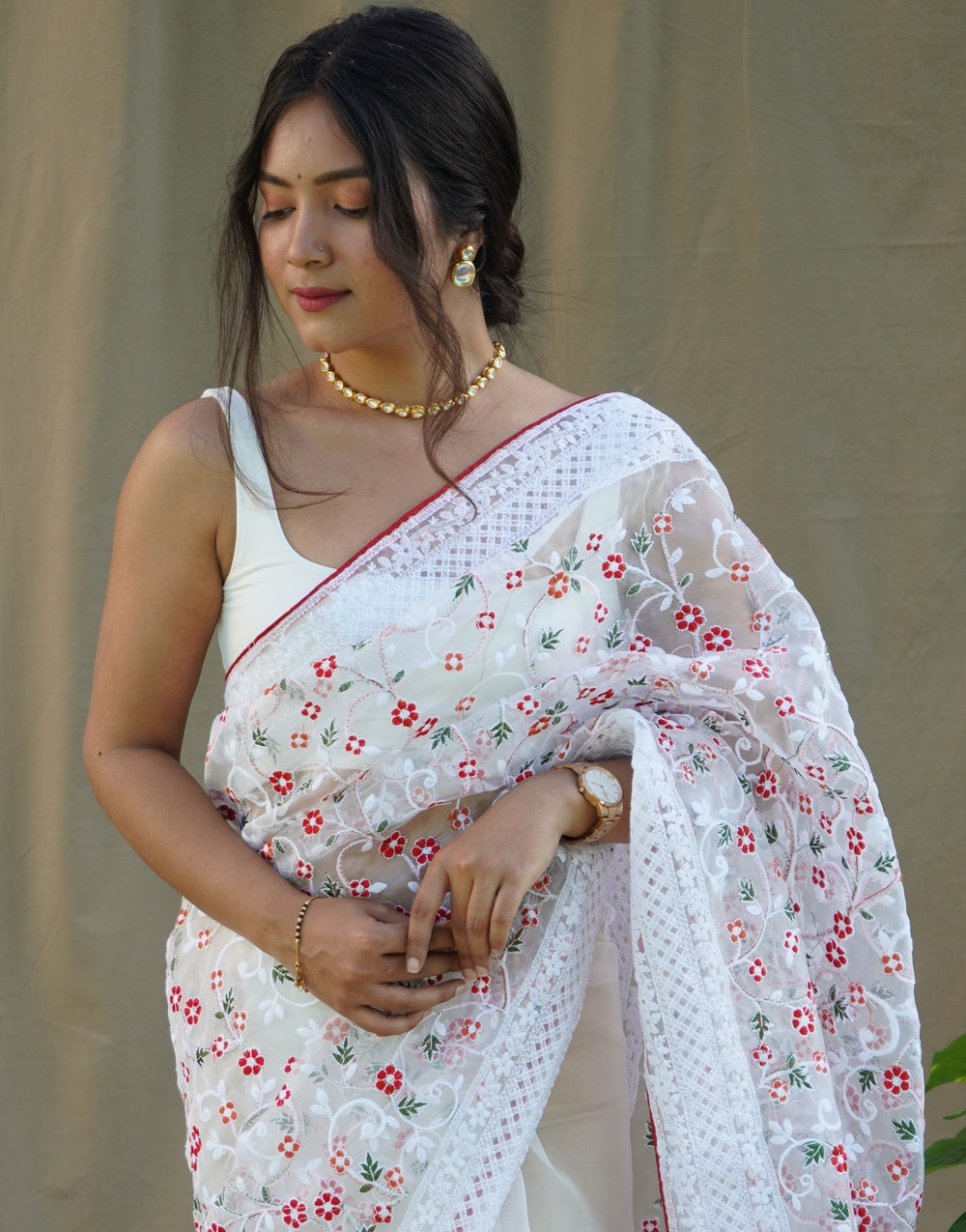 White Organza Saree With Embroidery Handwork