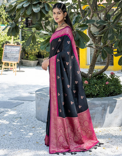 Black & Magenta Floral Butti Banarasi Silk Saree With Zari Weaving Work