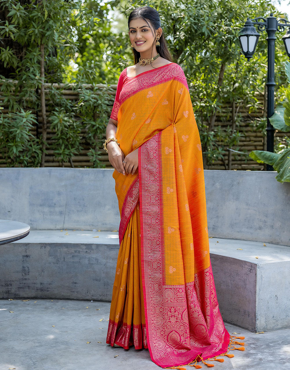 Chrome Yellow Floral Butti Banarasi Silk Saree With Zari Weaving Work