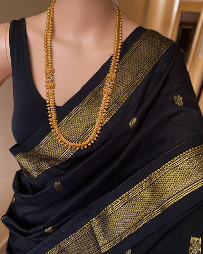Banarasi Silk Saree With Zari Weaving Work