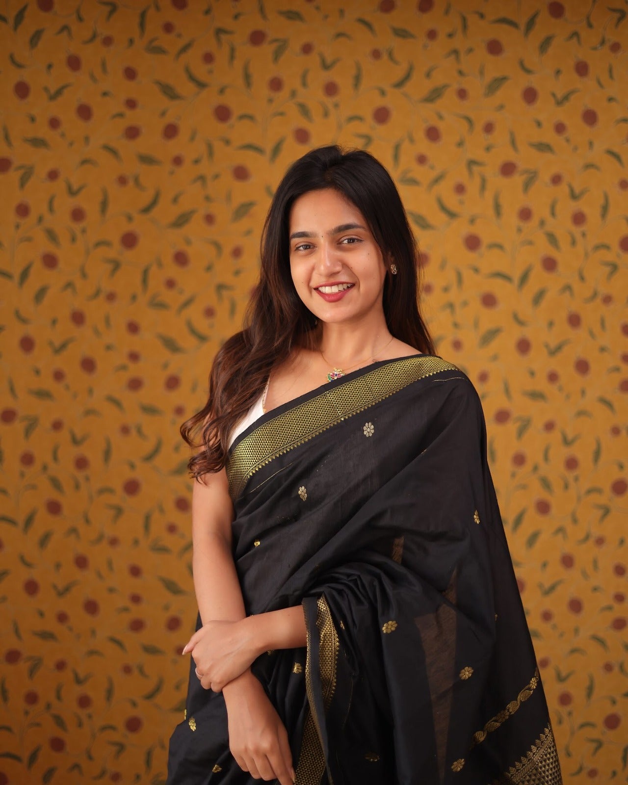 Banarasi Silk Saree With Zari Weaving Work